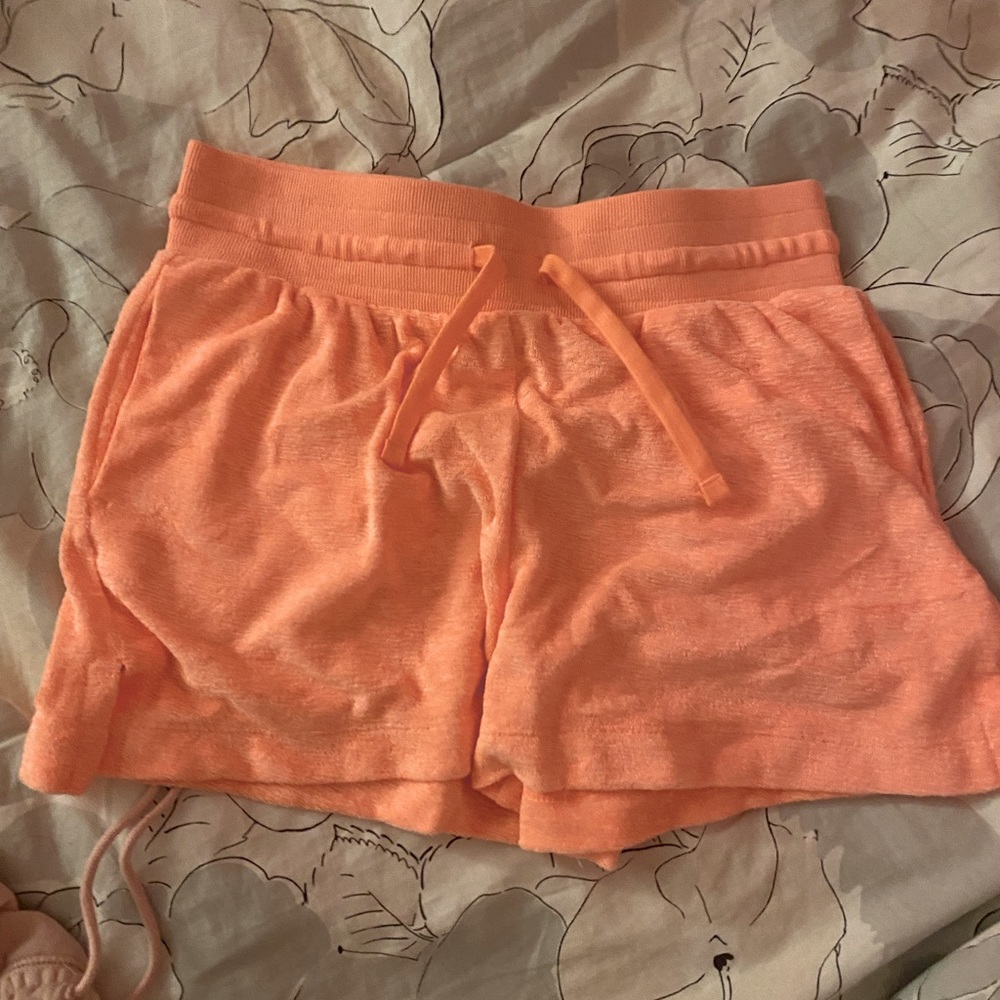 old navy shorts worn once